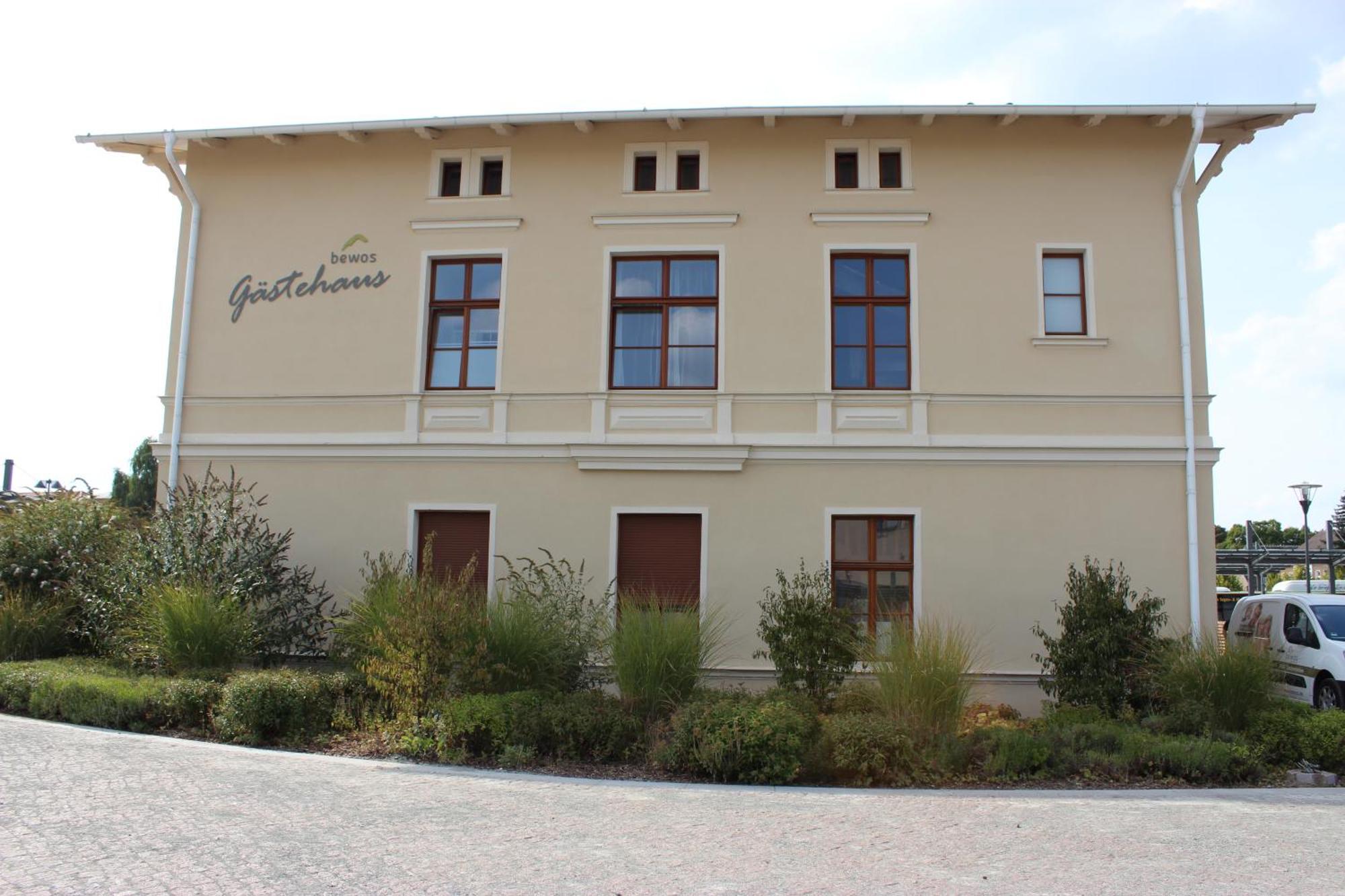 Bewos Gaestehaus Oschersleben Exterior foto